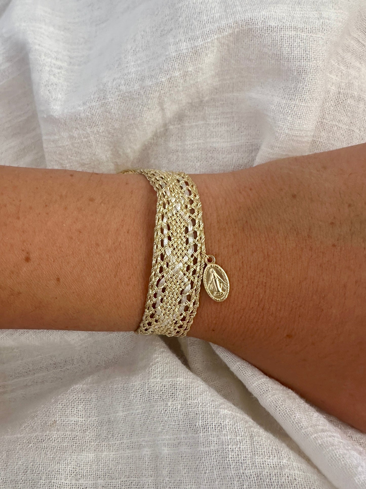 Pulsera Lola con medalla