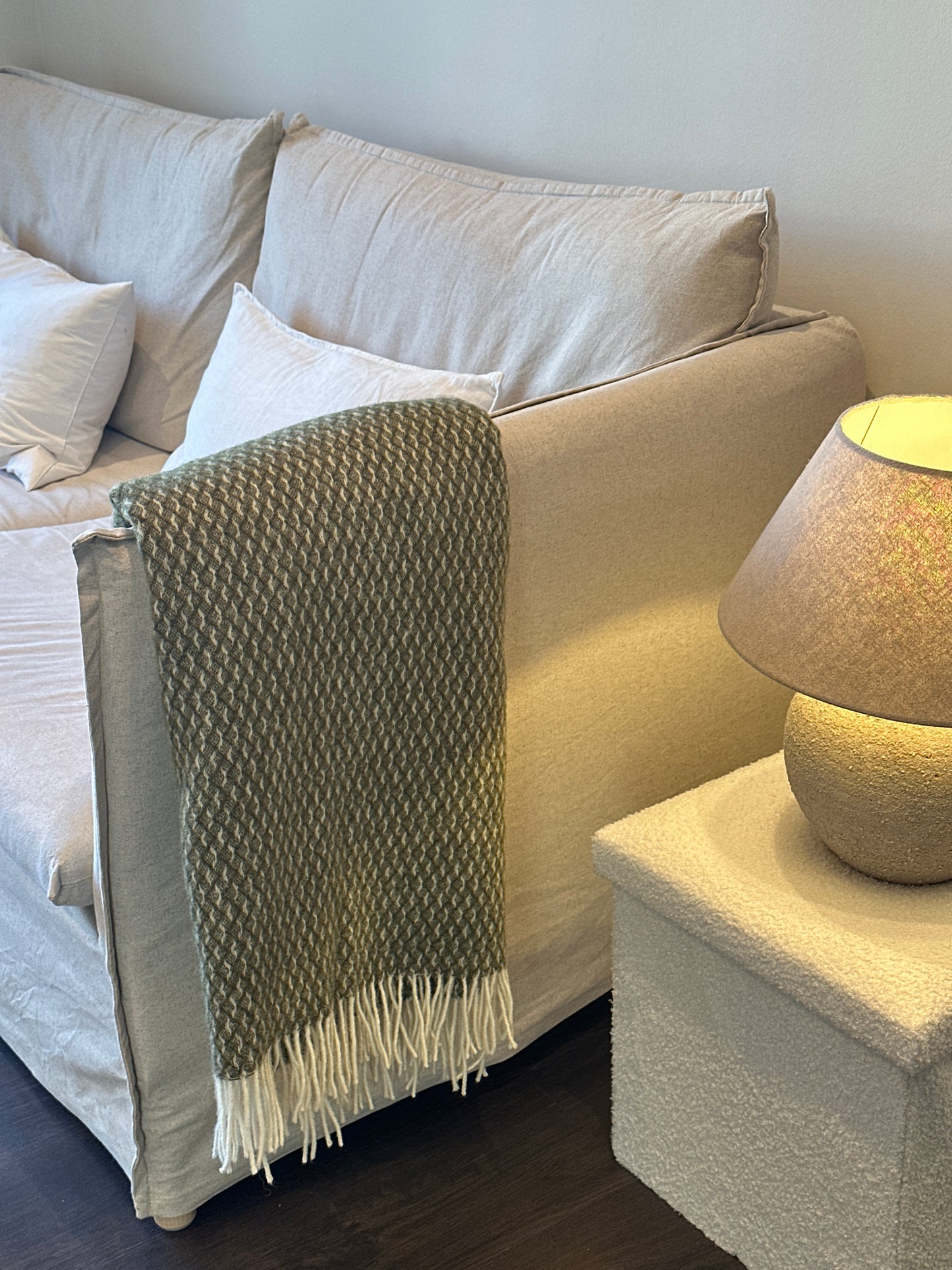 Manta de Lana BONBON oliva