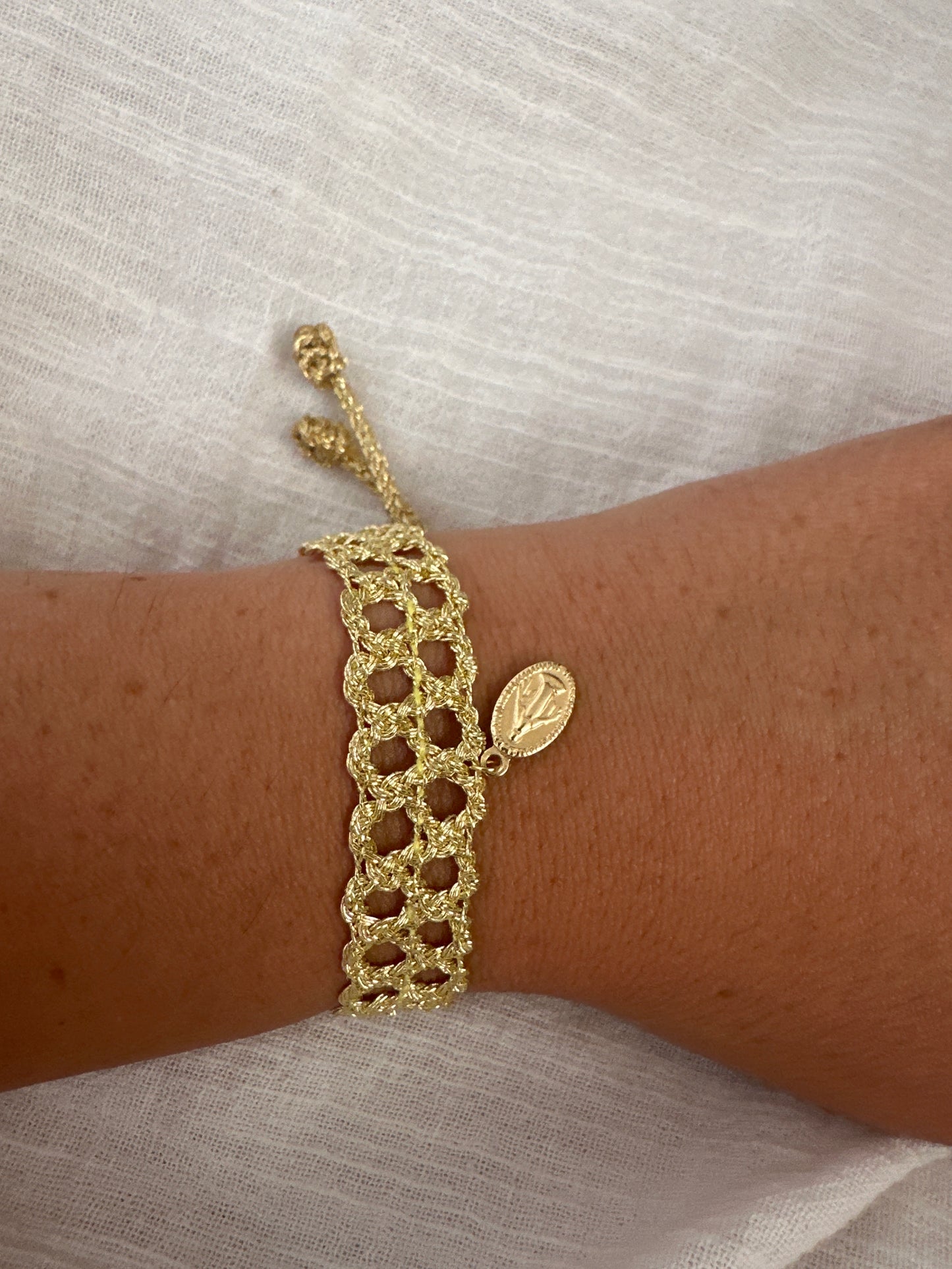 Pulsera Anita con medalla