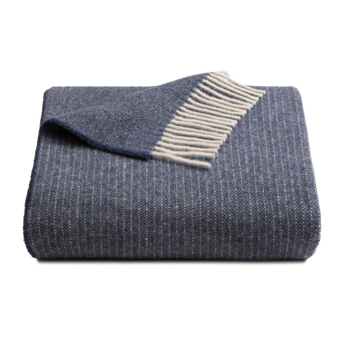 Nitra 100 Throw – Manta de Lana Reciclada y Cachemira: Beige